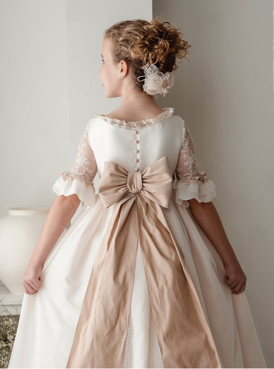 Vestido Comunión Rosa Tul Bordado