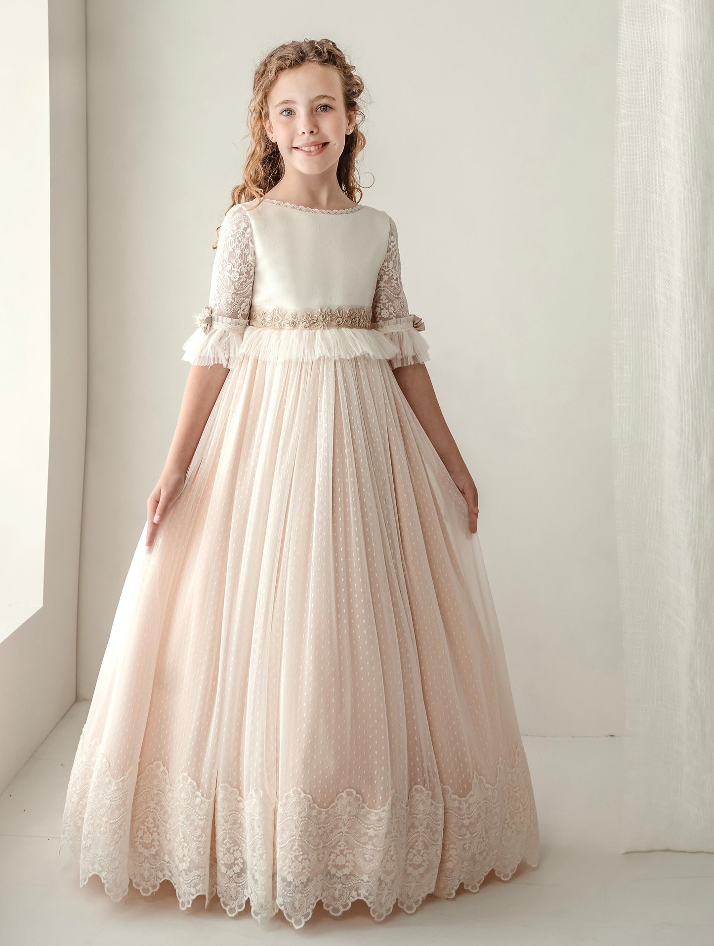 Vestido Comunión Rosa Bordado