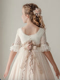Vestido Comunión Rosa Bordado
