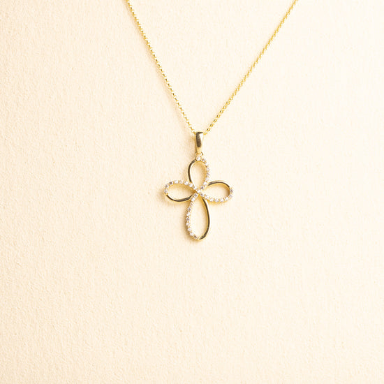 Cruz Infinito Oro 10k con Circonia con cadena (DIV)