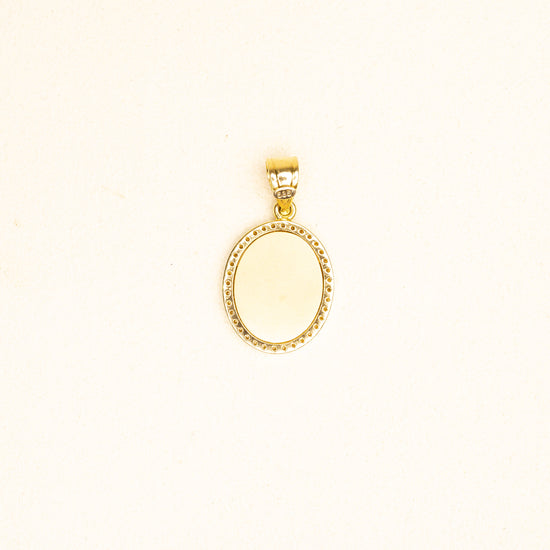 Medalla Oval Virgen de Guadalupe Oro 14k con Diamantes Gde