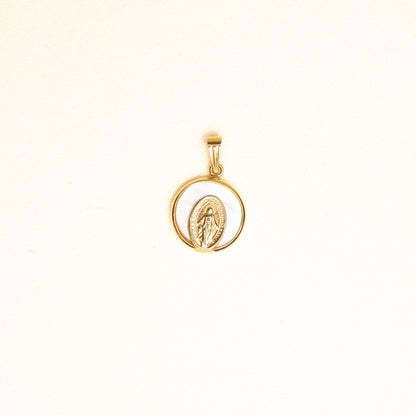 Medalla Rd Madre Perla con Virgen Gpe en Oro 14k
