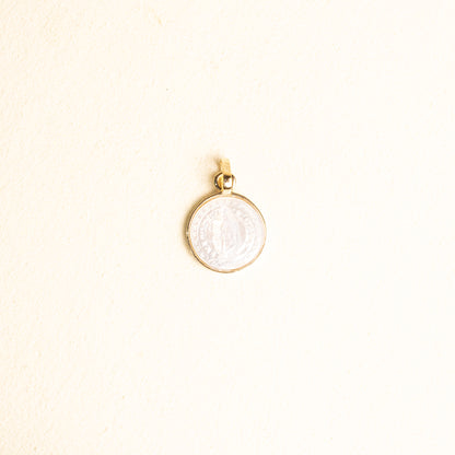 Medalla Virgen Gpe Rd Madre Perla Chica Oro 14k