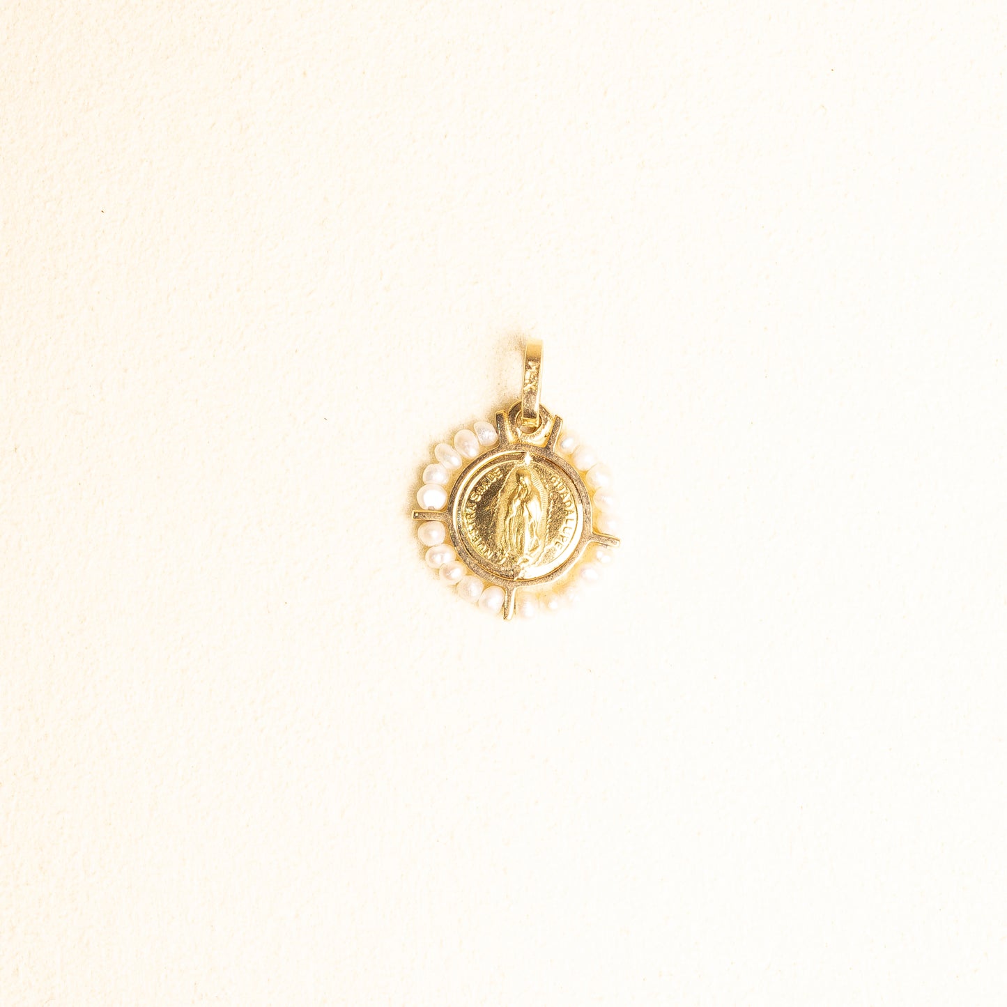 Medalla Virgen Gpe Rd Oro 14k y Perlas