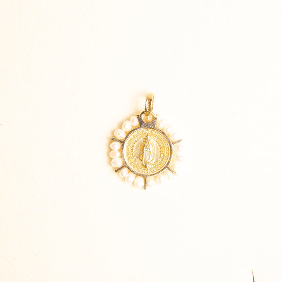 Medalla Virgen Gpe Rd Oro 14k y Perlas