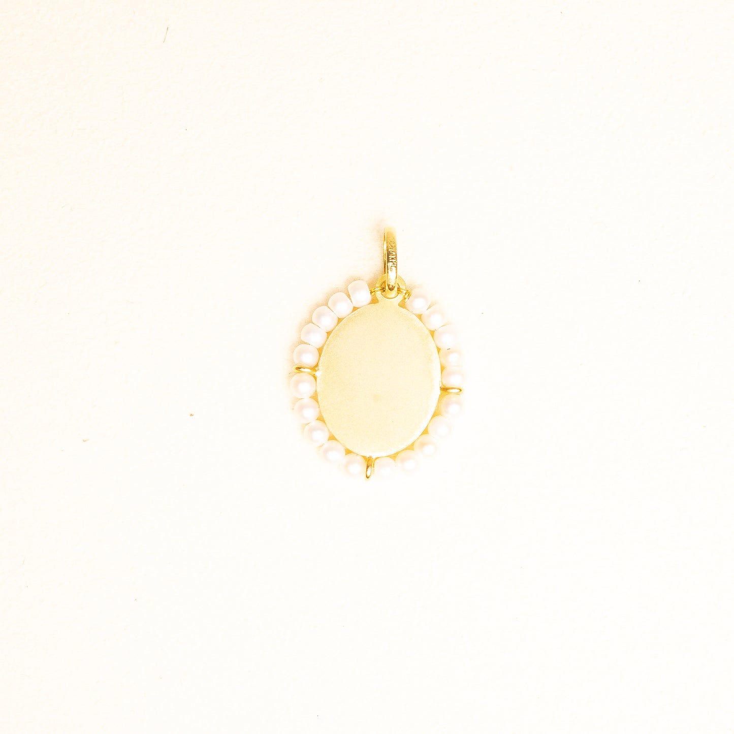 Medalla Virgen Gpe Oval Italiana Oro Mate 14k y Perlas Gde