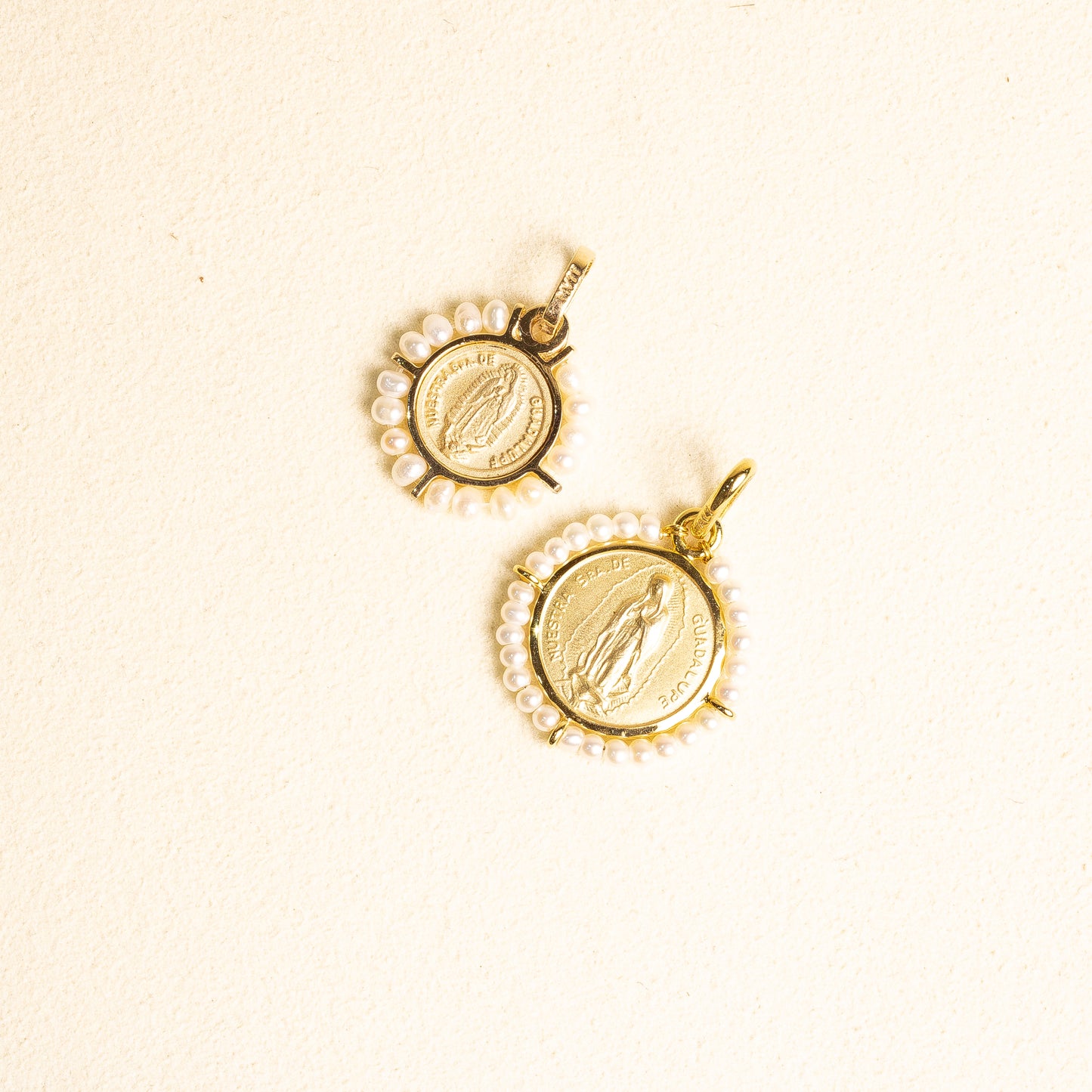 Medalla Virgen Gpe Rd Oro 14k y Perlas