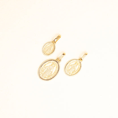 Medalla Bisel Virgen Milagrosa Ovalada Oro 14k