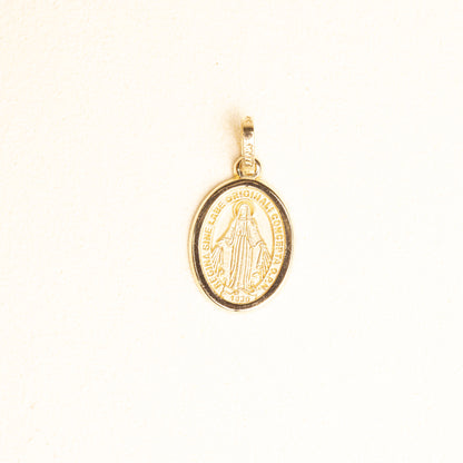 Medalla Bisel Virgen Milagrosa Ovalada Oro 14k
