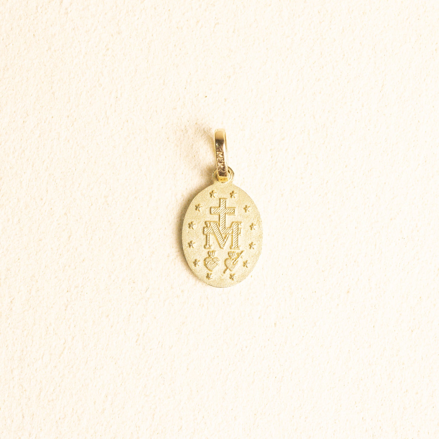 Medalla Bisel Virgen Milagrosa Ovalada Oro 14k