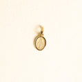 Medalla Bisel Virgen Milagrosa Ovalada Oro 14k