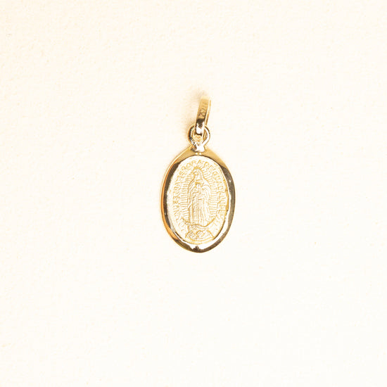 Medalla Bisel Virgen Gpe Oval Chica Oro 14k
