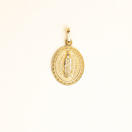 Medalla Broquel Virgen Gpe Oval Oro 14k