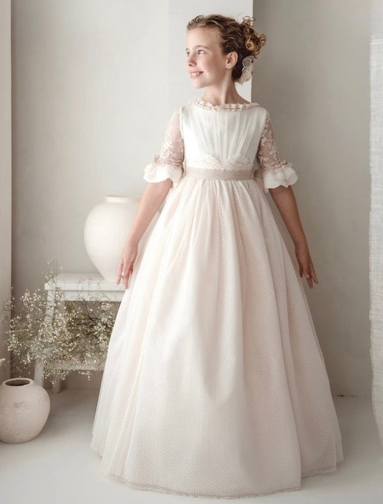 Vestido Comunión Rosa Tul Bordado