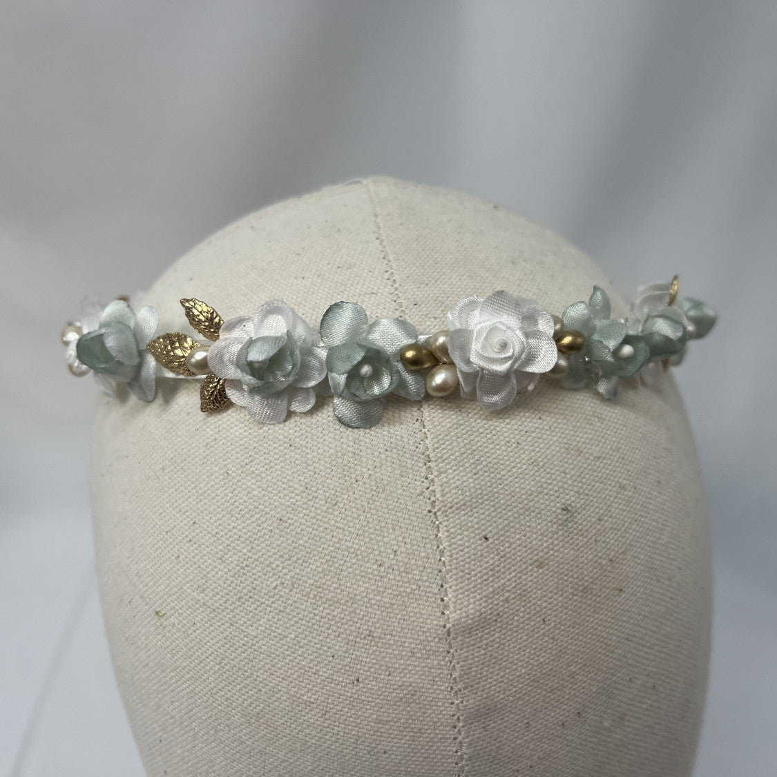 Tiara Pajes 2179 – BelaniaMX